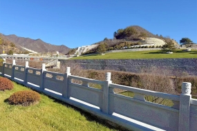 园内天桥沟景色